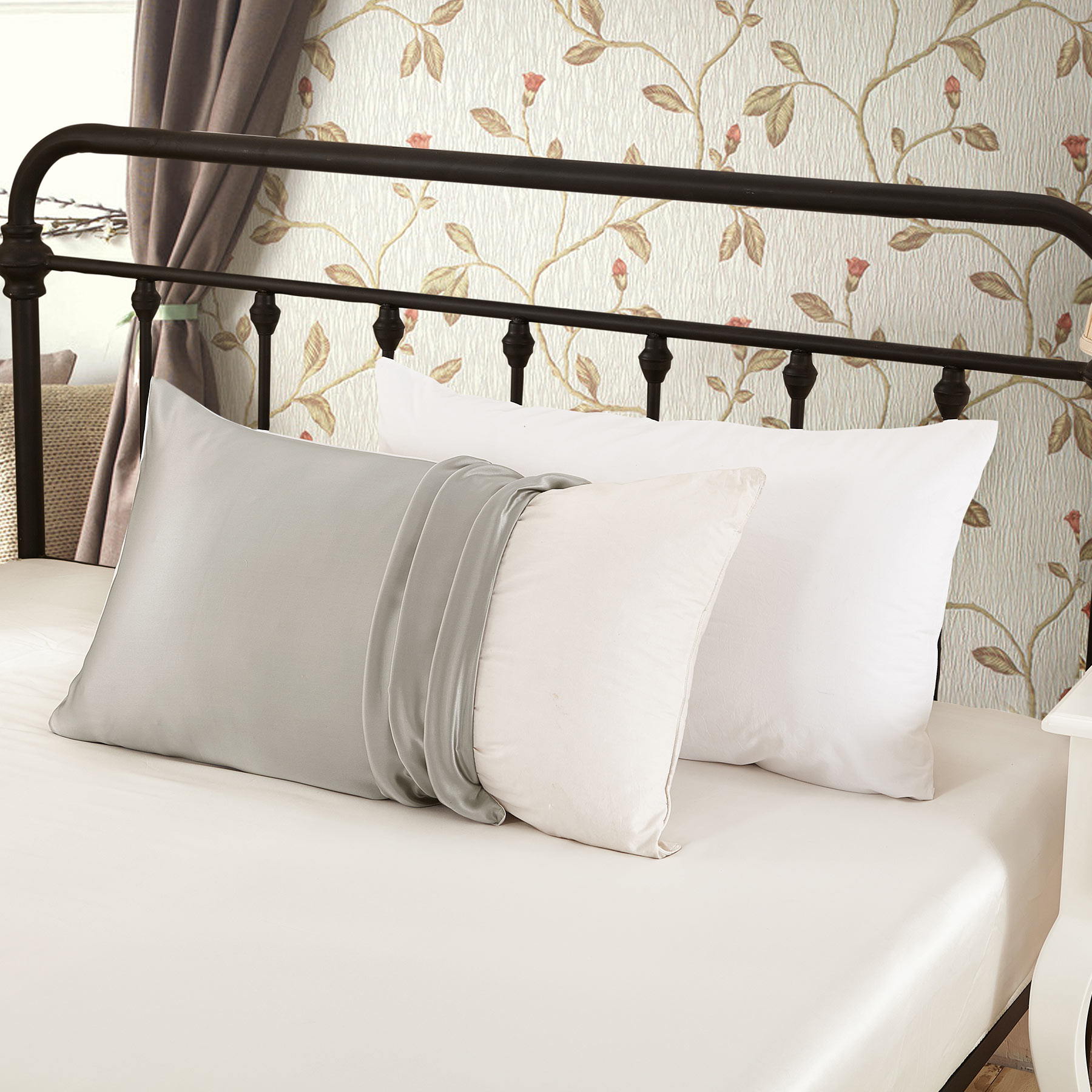 LILYSILK Silk Pillowcase with  - đánh giá và giá Hair Care Hospital
